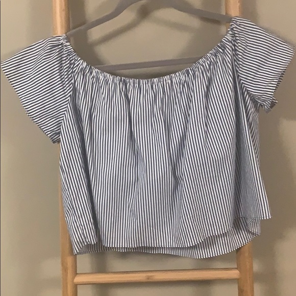 Zara Crop Top - Picture 3 of 3